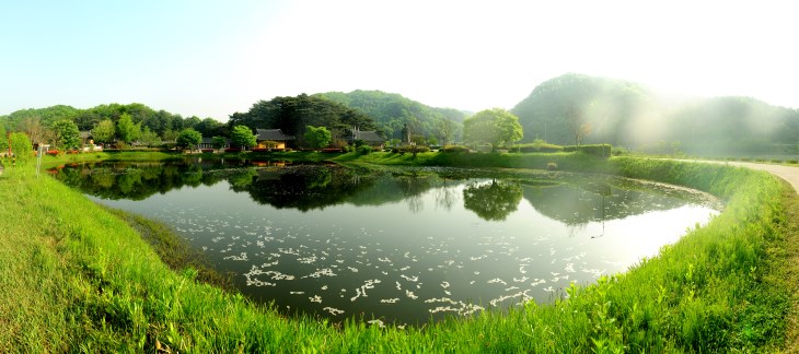 모덕사에서는 면암 최익현 선생의 구국에 대한 신념을 되새겨 볼 수 있다.