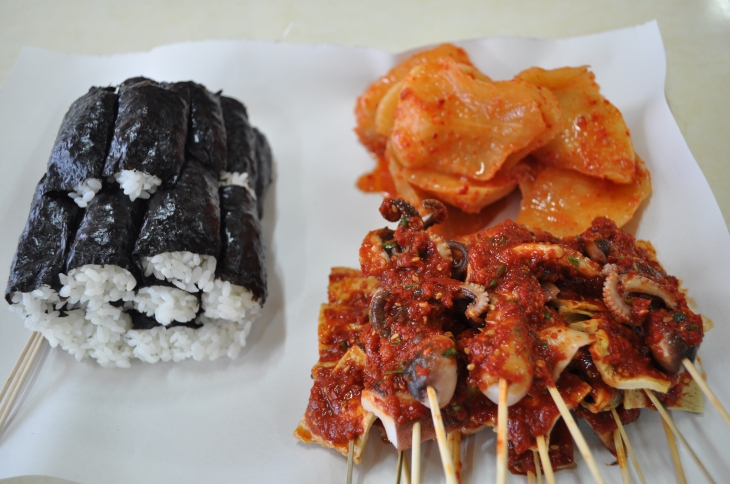 불현듯 생각나는 맛, 충무김밥,경상남도 통영시,별미,여행기사,트래블아이