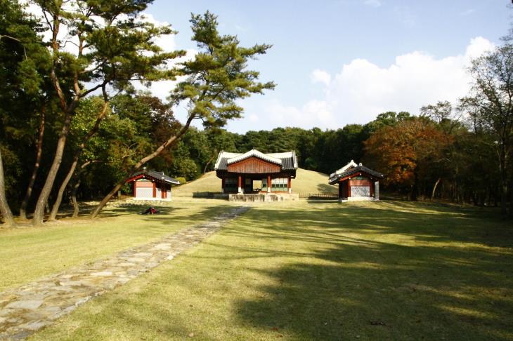 언니인 장순왕후처럼 공혜왕후도 어린 나이에&nbsp;세상을 떠났다