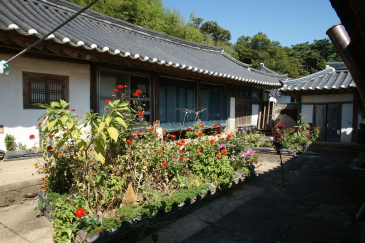 건물구조가 잘 보존되어 있어 민속자료로 지정된 임승팔 고택