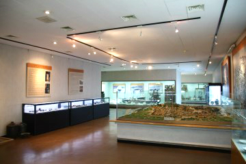 낙민관&nbsp;자료전시관에서는 낙안읍성의 역사와 유물, 옛 식생활과 주거생활 등을 엿볼 수 있다.