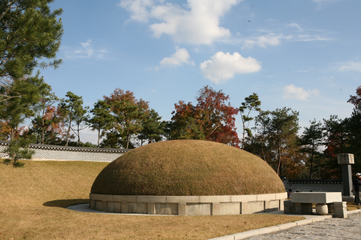 칠백의총에는 조선의 호국정신이 잠들어있다.