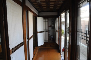 '심우장 내부'는 소박하지만 정갈함이 있고 멋스러움이 있다.&nbsp;