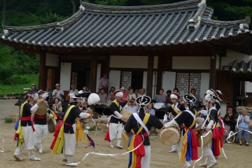 남녀노소 모두 즐길 수 있는 송정고택의 체험프로그램