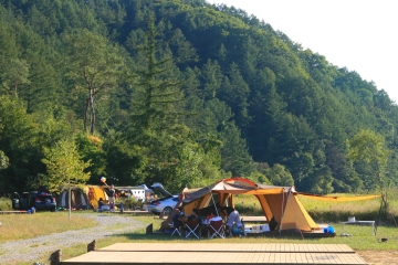 산과 바다와 접한 모든 지역에서 만날 수 있는 캠핑장