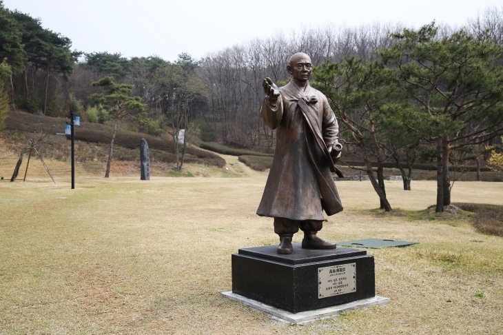 독립운동가이자 시인인 만해 한용운 선생