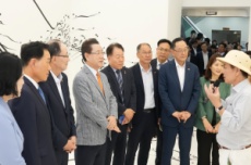 전남도, ‘세계 유일 수묵 대제전’ 2025 전남국제수묵비엔날레 개막, 국내여행, 여행정보