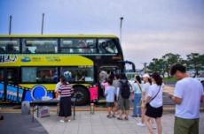 여수의 밤, 낭만이 달린다! ‘시간을 달리는 버스커’ 운행 시작, 국내여행, 여행정보