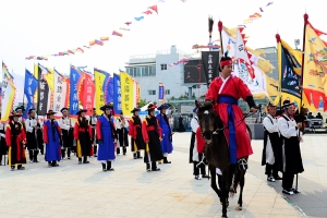 400여 년의 세월을 넘어 만나는 여수, 여수거북선축제,국내여행,음식정보