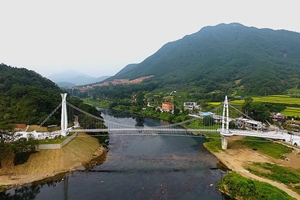 대황강 은어와 죽곡면 대나무를 담아낸, 대황강 출렁다리,전라남도 곡성군