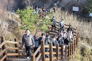 2019 관광 비전, 트래블아이 어워즈 수상지역 기관장 인터뷰 - 경남 통영 강석주 시장