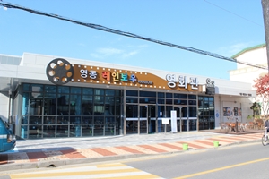 영동레인보우영화관, 오랜 기다림 끝 운영 재개하며 문화욕구 해소