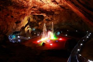 용연동굴, 국가지질공원 해설사 동굴 투어 프로그램 운영