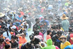 “온 세상을 물로 적셔라” 장흥물축제 7월 29일 개막