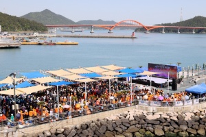 강진군, “토요일엔 마량으로~!” 마량놀토수산시장 11일 개장