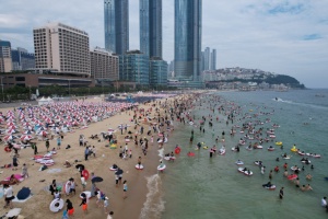 부산 해운대, 송정해수욕장 26일 바다 문 ‘활짝’ 연다