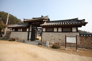 퇴계(退溪)로부터 이어온 가품(家品), 학봉종택(鶴峰宗宅)