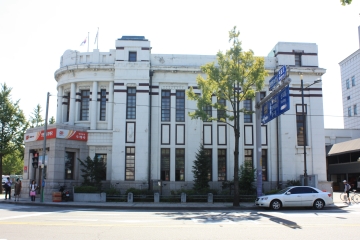 인천우체국은 현재까지 '인천중동우체국'이라는 이름으로 활약 중이다.