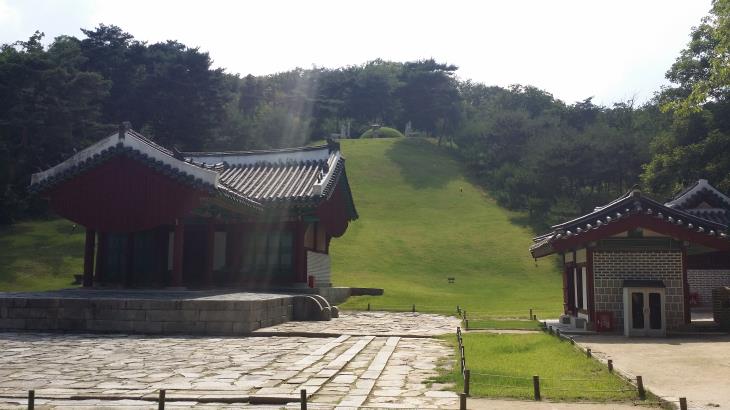 서울 성북구에는 태조의 계비인 신덕왕후 강씨의 능인 정릉이 있다.